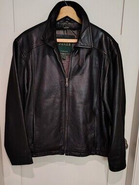 Danier Vintage Black Leather Classic Bomber Moto with Collar Men's Medium
